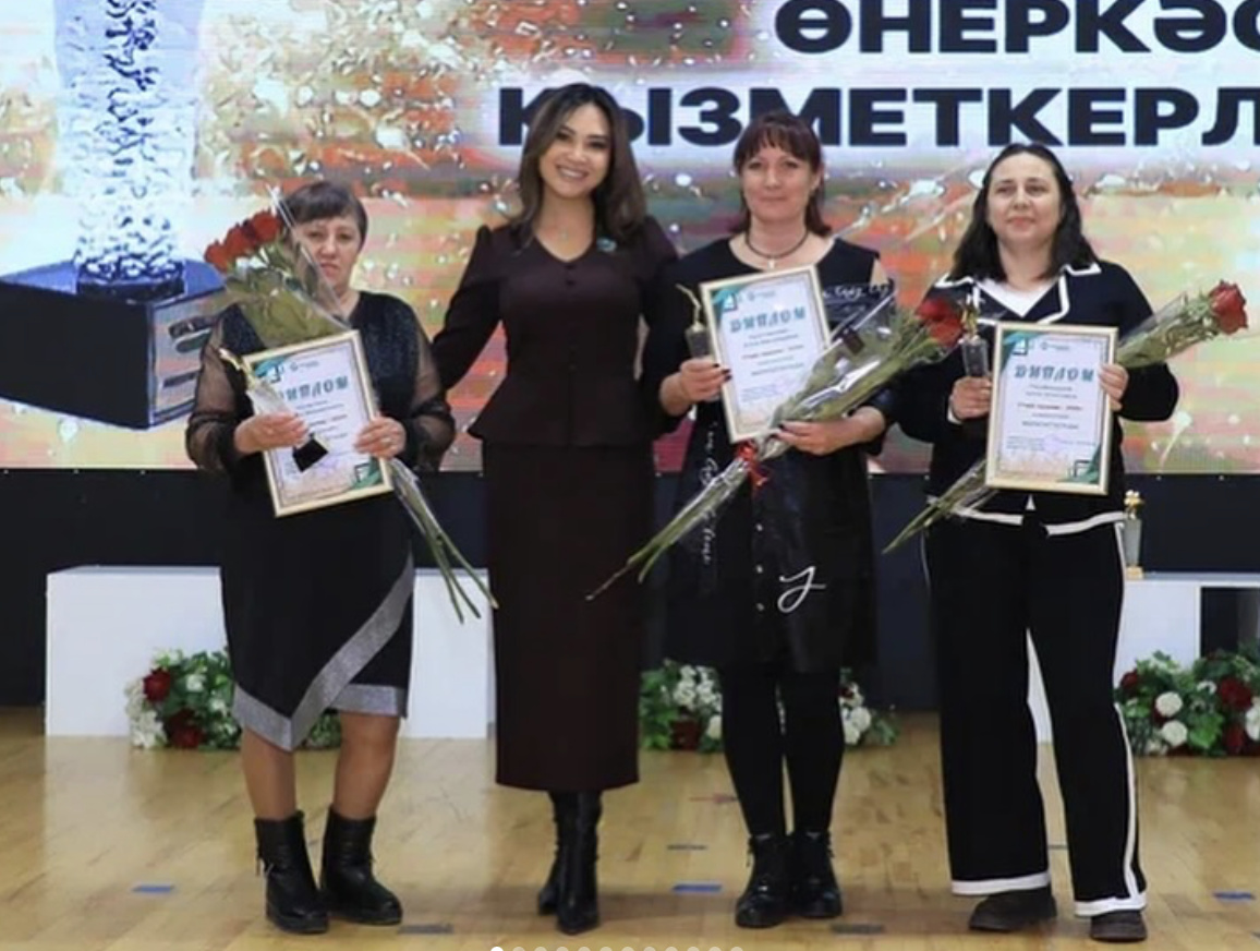 Ауыл шаруашылығы еңбеккерлеріне құрмет көрсетілді