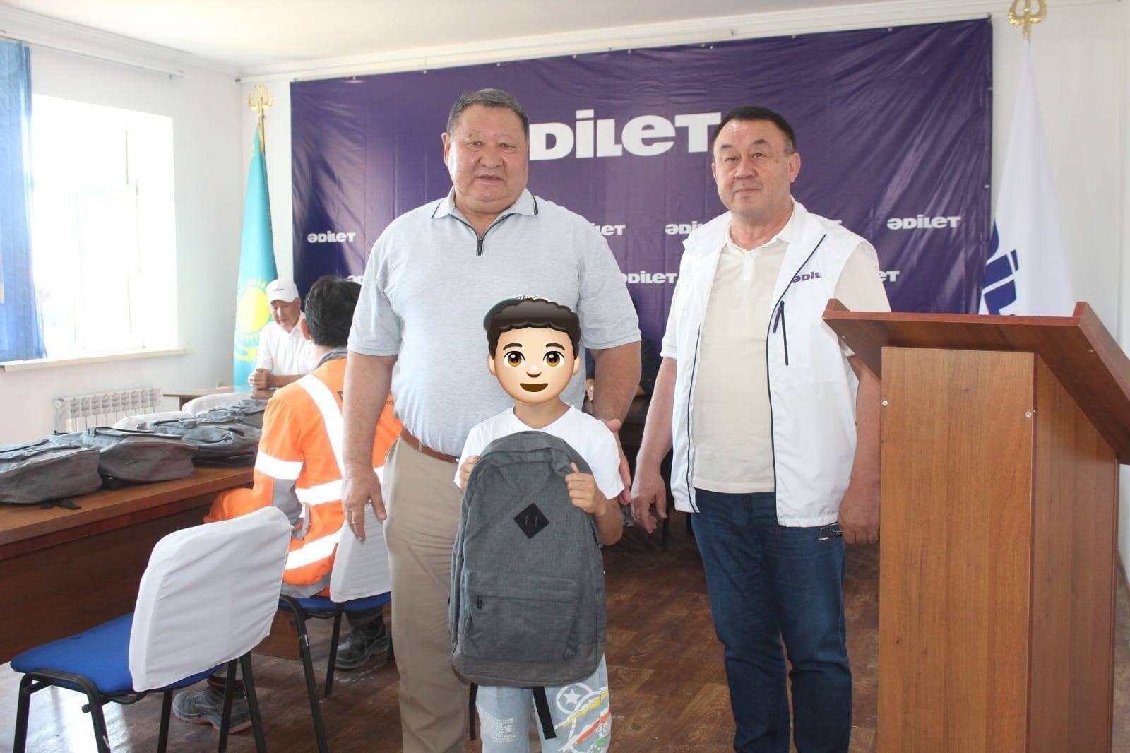 Түлкібас ауданында «Мектепке нық қадаммен» акциясы өтті