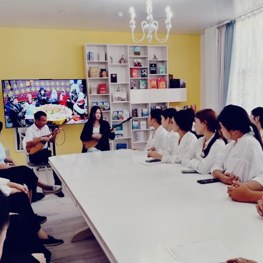 Әйелдер қанатының қолдауымен «Бата – балаға мәңгі құт» атты тағылымды кеш өтті