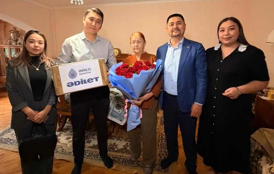 ҚАРТТАРҒА ҚҰРМЕТ – ҰРПАҚҚА ӨНЕГЕ